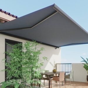 Toldo motorizado con brazo retráctil en terraza - Ideal para patios y jardines en La Serena y Coquimbo